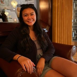 Meet your Posher, Christine